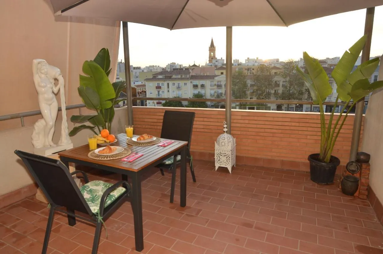 Homestay Habitacion Grande Con Terraza Privada, Malaga Centro