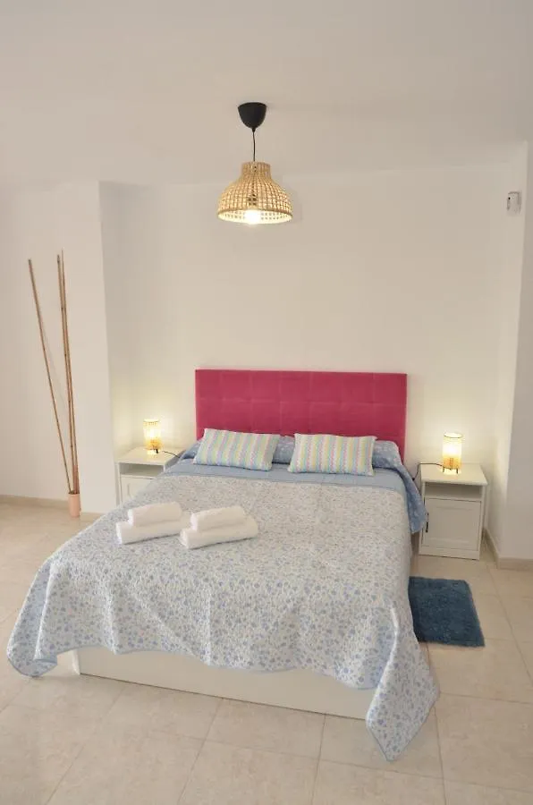 Habitacion Grande Con Terraza Privada, Malaga Centro